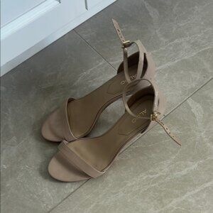 Aldo Tan 2.5” Heeled Sandals Minimalist Design US 6.5